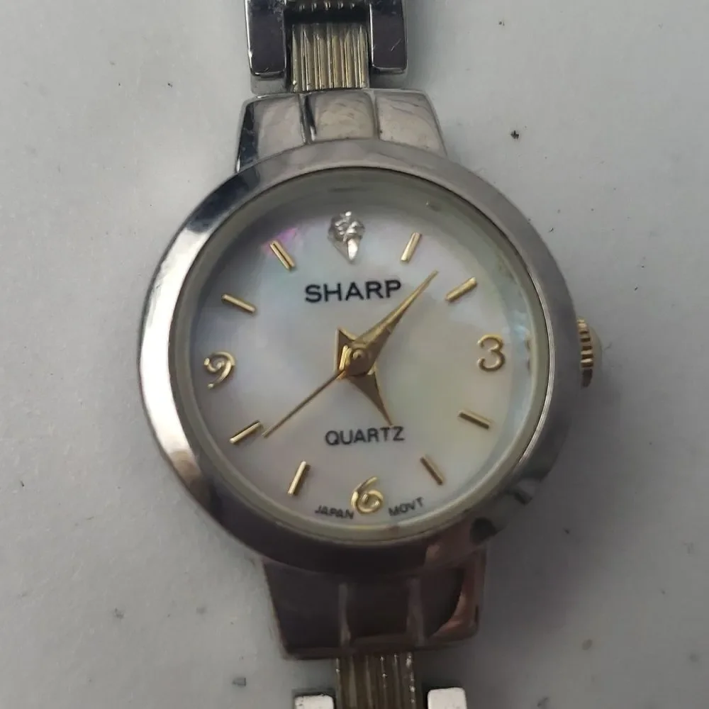 Sharp Watch  - Picture 5 of 6